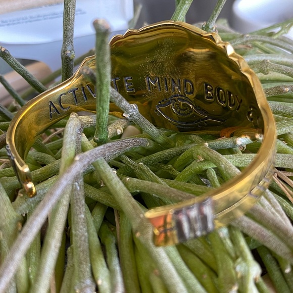 Bahgsu Jewels Sugilite Activate Cuff - Picture 4 of 5